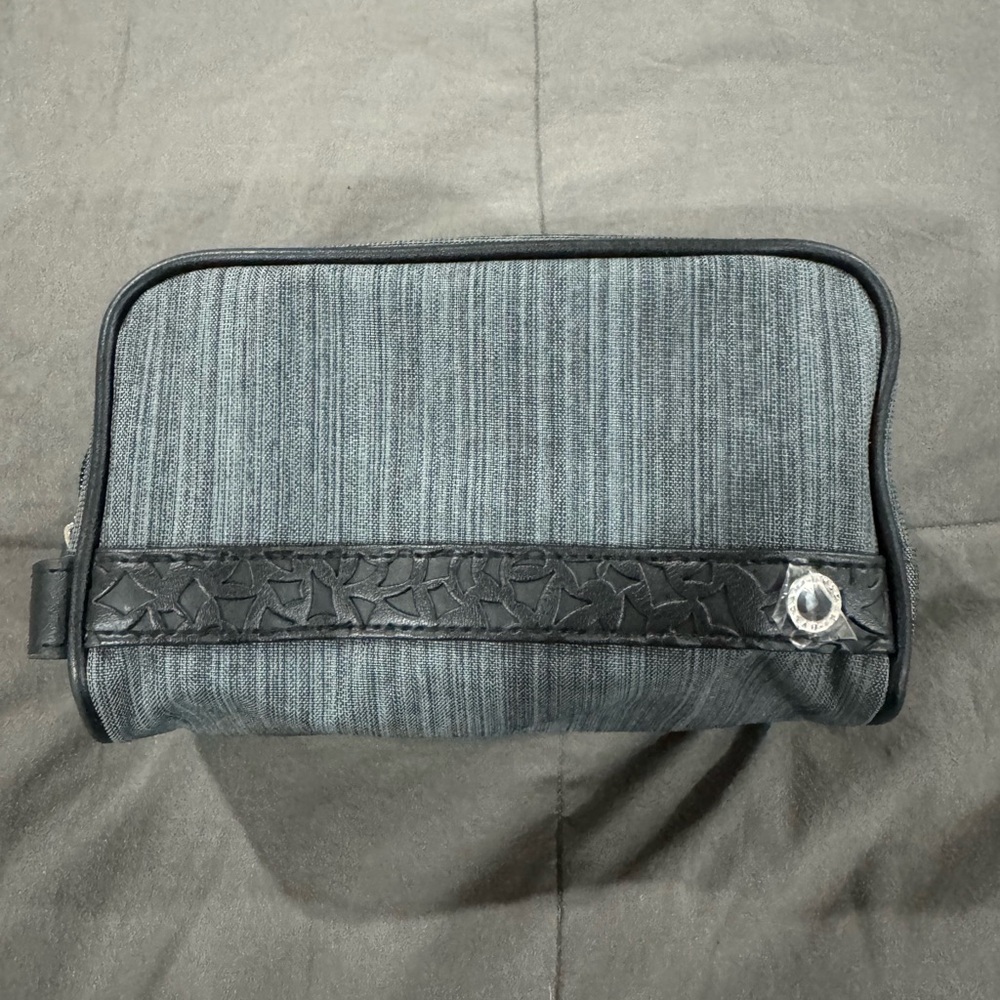 BLVGARI Emirates business class toiletry bag